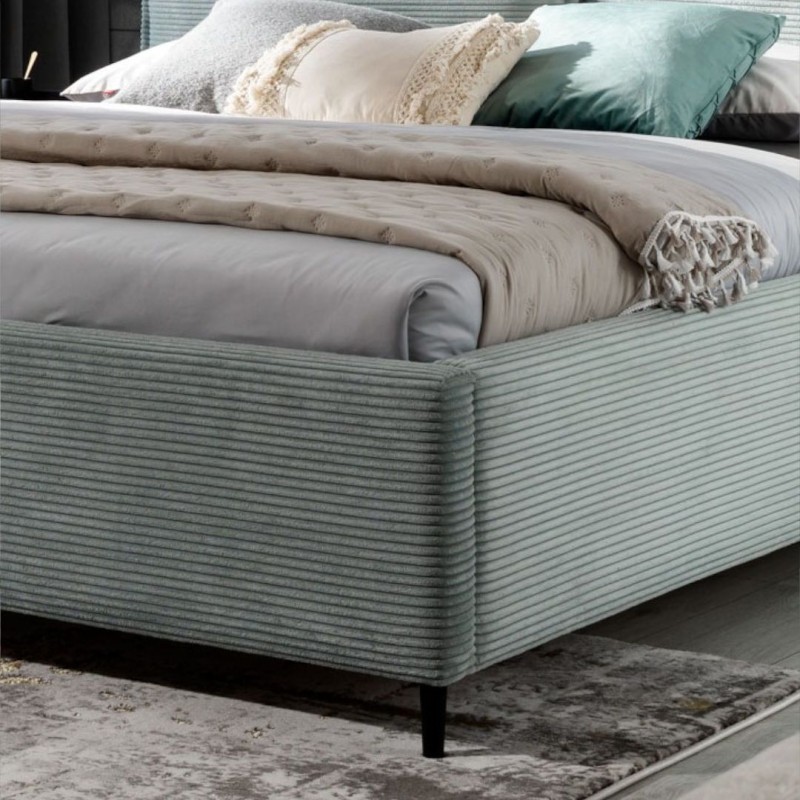 MANŽELSKÁ POSTEL  CHARLOTA