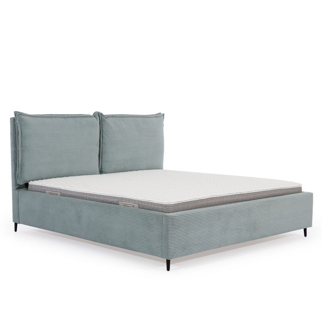 MANŽELSKÁ POSTEL  CHARLOTA