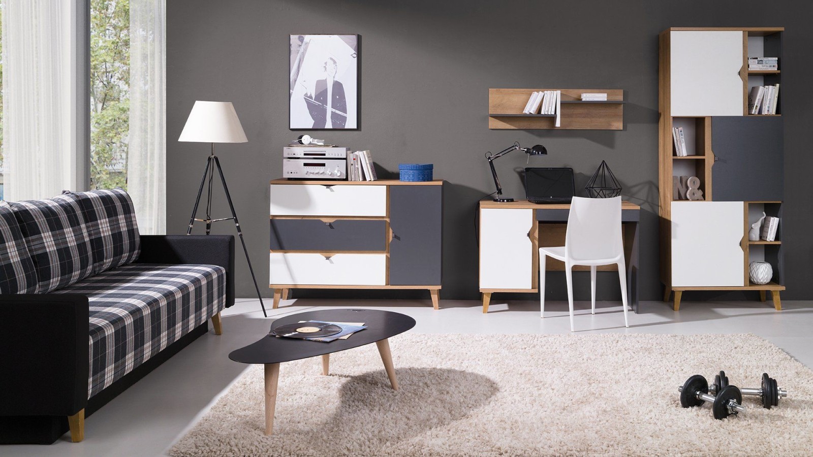 Závěsná police MAMONE