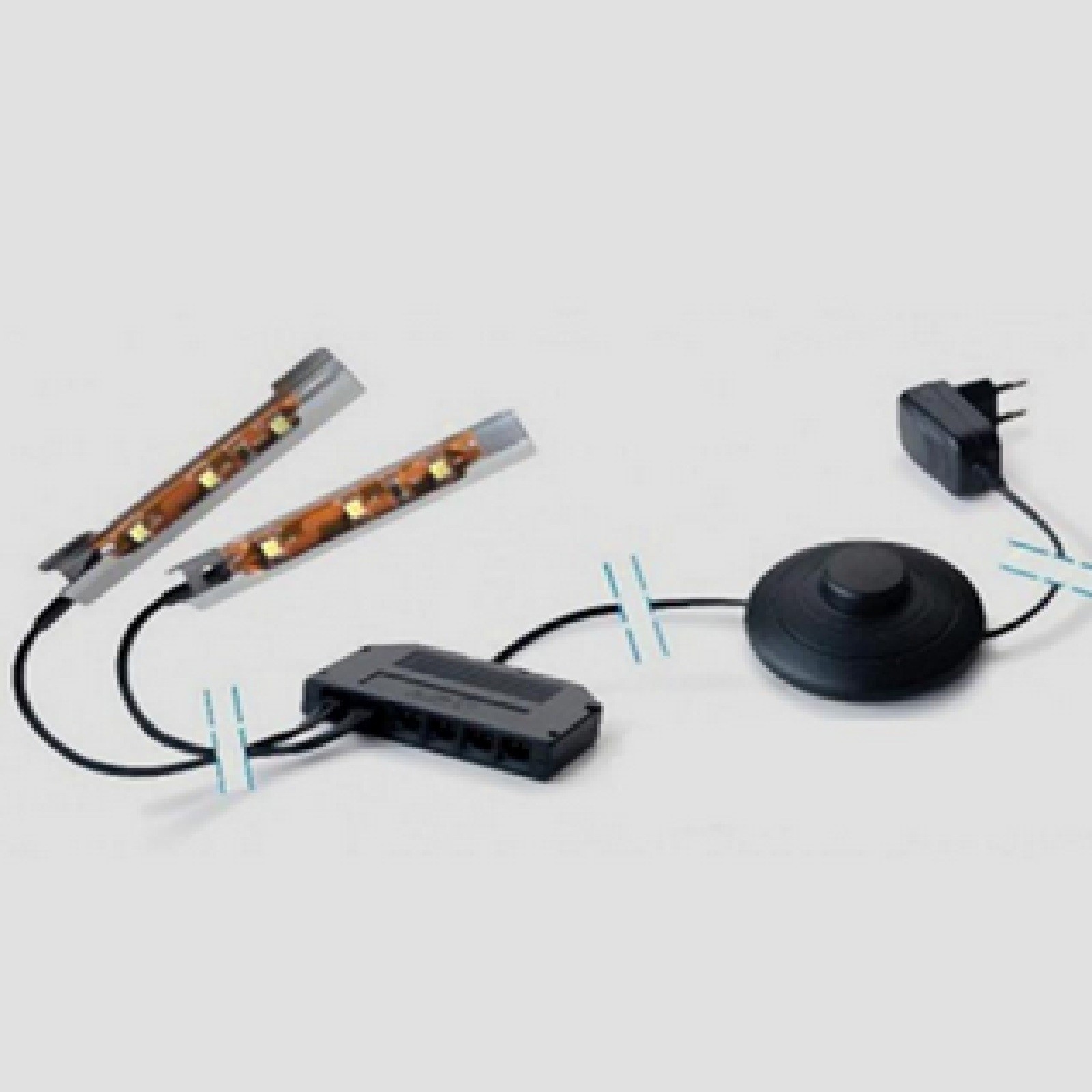 Závěsná skříňka REA AMY 24