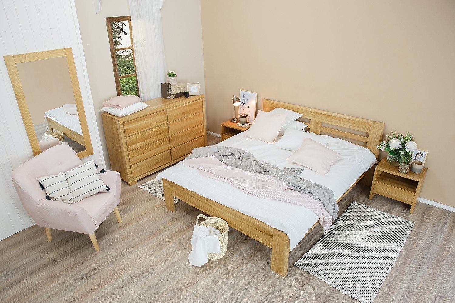 Manželská postel z masivu LK211 dub